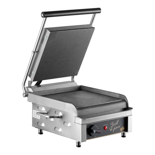 Star Grill Express GX10IS-120V 10" Single Sandwich Grill with Smooth Cast Iron Plates - 10" x 10" Cooking Surface - 120V, 1,400W