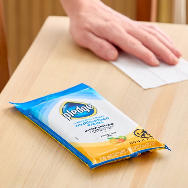 SC Johnson Pledge® Everyday Clean 336274 7" x 8" 25-Count Fresh Citrus pH-Balanced Multi-Surface Wipes - 12/Case