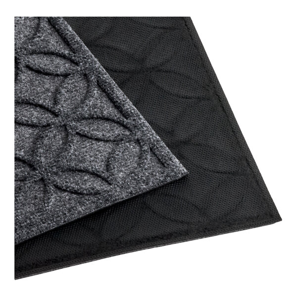 Lavex 1' 6" x 2' 6" Gray Interlocking Circle Polypropylene Rubber-Backed "Welcome" Entrance Mat - 13/16" Thick