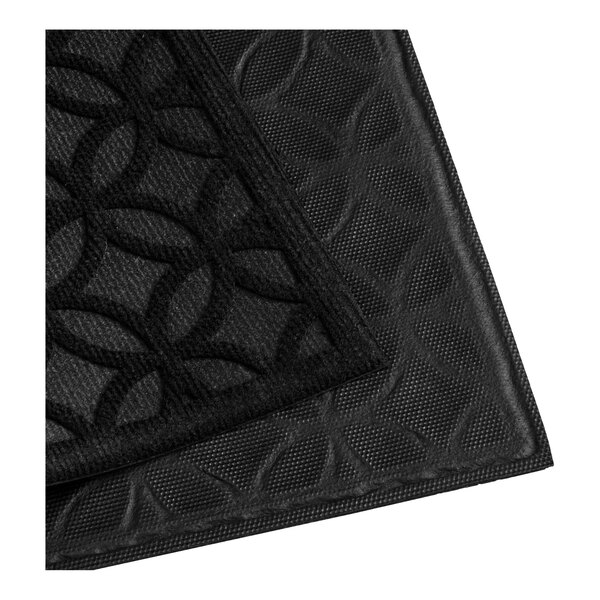Lavex 2' x 3' Black Interlocking Circle Polypropylene Rubber-Backed "Welcome" Entrance Mat - 13/16" Thick