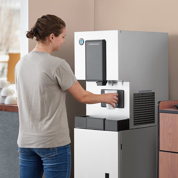 Hoshizaki DCM-271BAK-OS Opti-Serve 16 5/8" ADA Compliant Air Cooled Hands-Free Countertop Ice Maker and Water Dispenser - 10 lb.