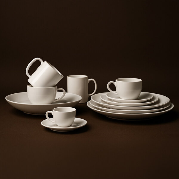 Tuxton Midtown AlumaTux 7 1/8" Pearl White China Coupe Plate - 36/Case
