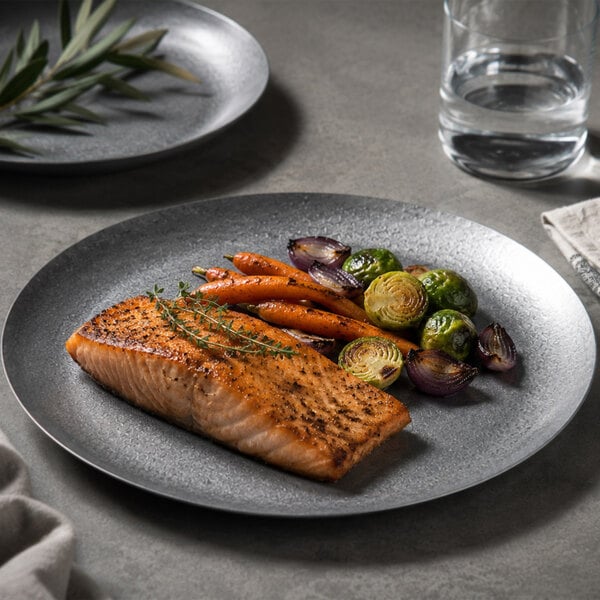 10 Strawberry Street Moab 10 1/4" Round Stainless Steel Coupe Plate - 48/Case