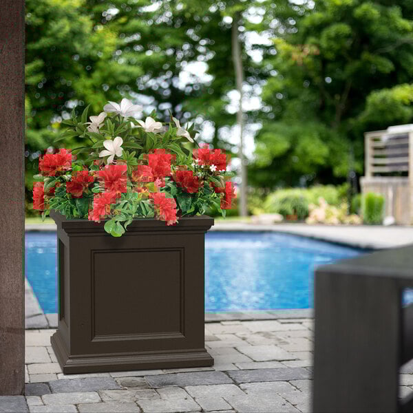 Mayne Fairfield 24" x 24" x 24" Square Espresso Polyethylene Planter