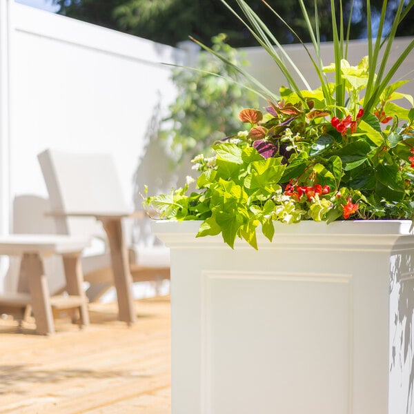Mayne Fairfield 24" x 24" x 24" Square White Polyethylene Planter