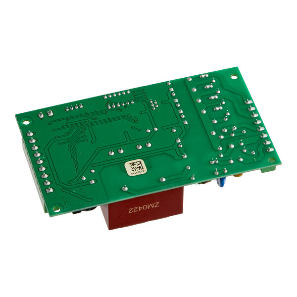 A green control board for Avantco Ice EMC-H-530-A, EMC-H-422-A, EMC-F-530-A, and EMC-F-422-A ice machines.