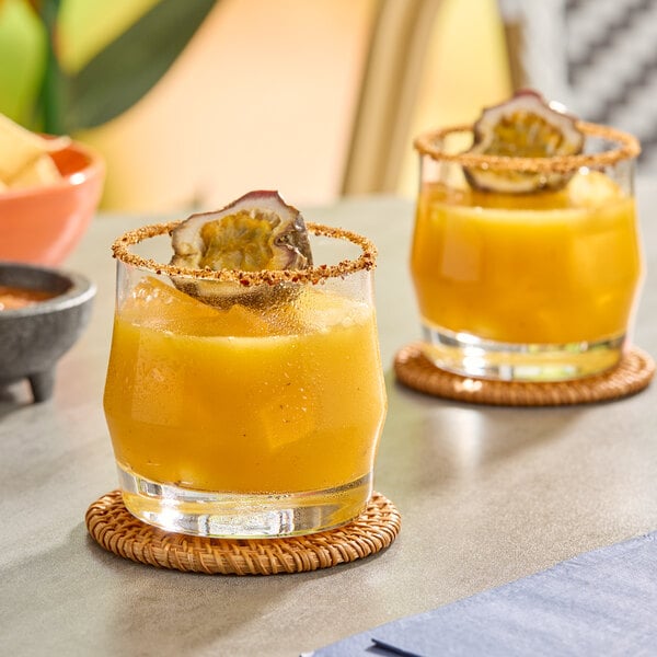 Canoa Maracuya / Passion Fruit Puree 64 fl. oz. - 3/Case