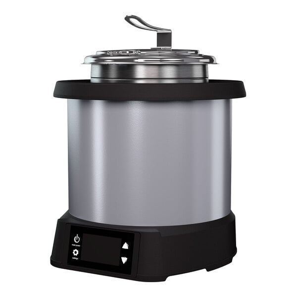 A stainless steel 4-quart induction rethermalizer with a digital control panel and a handled lid.