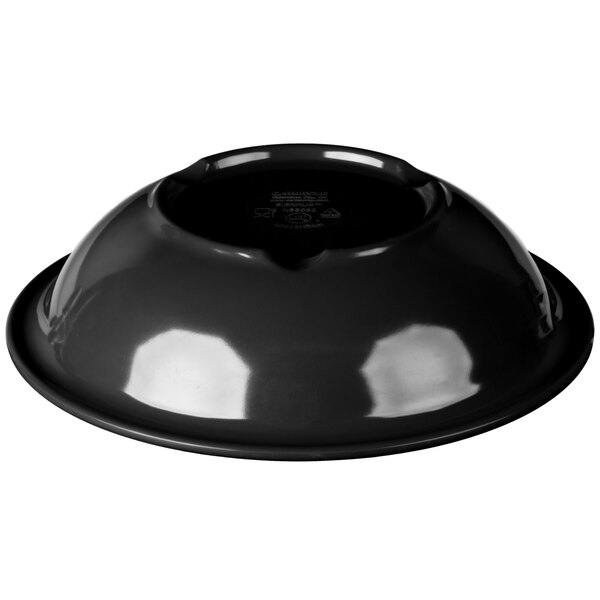 a black bowl with a lid