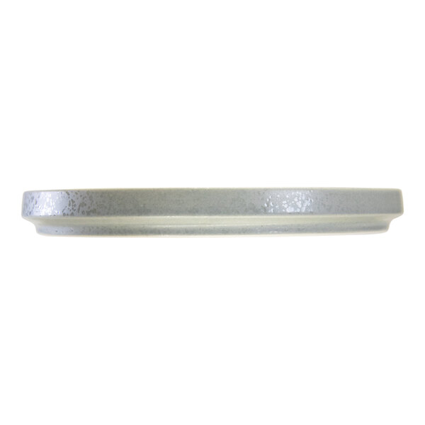 International Tableware Alloy 8 1/4" Palladium Silver Raised Rim Round Stoneware Plate - 24/Case