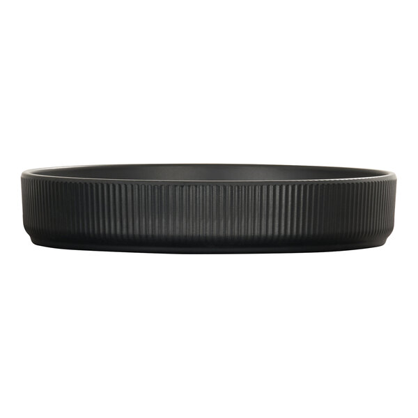 Cal-Mil Arista 8" Round Black Raised Rim Melamine Plate - 6/Case