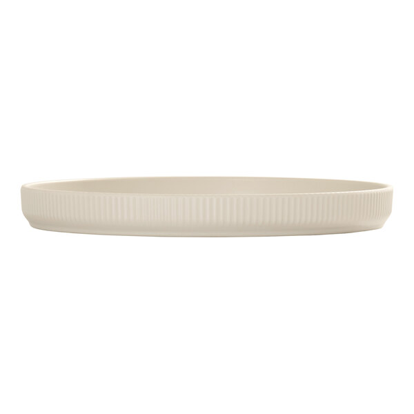 Cal-Mil Arista 10" Round Ivory Low Rim Melamine Coupe Plate - 6/Case