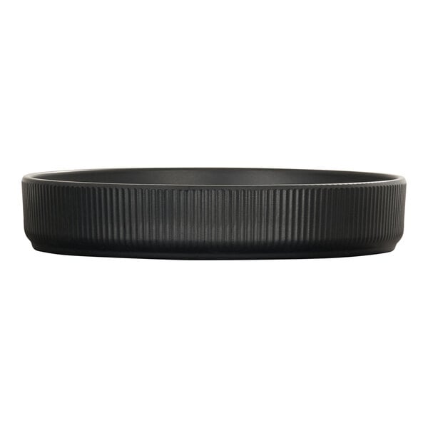 Cal-Mil Arista 6" Round Black Raised Rim Melamine Plate - 6/Case