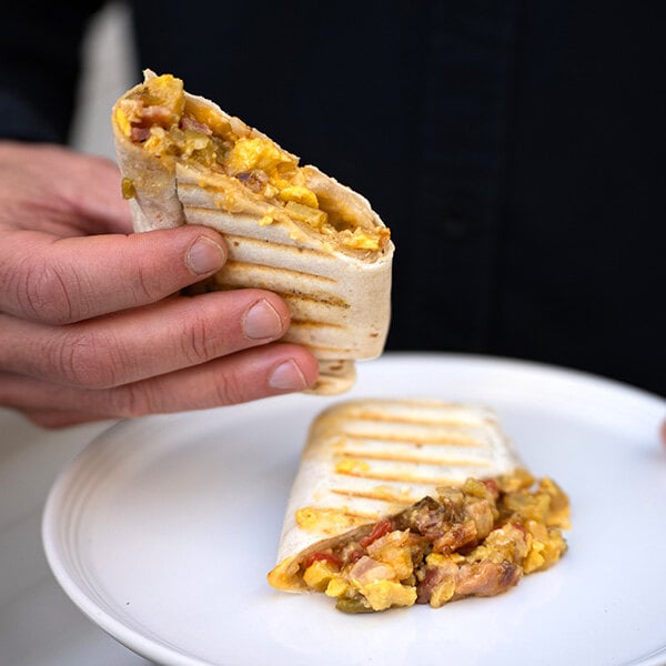 Dis Burrito Bacon Breakfast Burrito 8 oz. - 12/Case