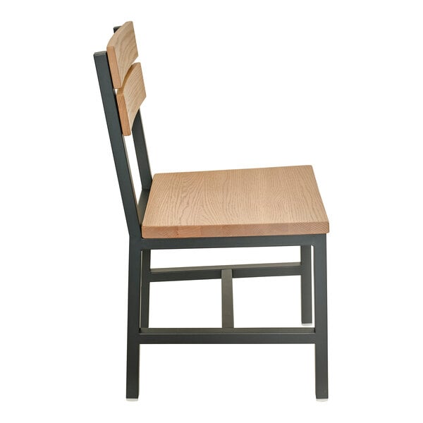 A chair with a powder-coated steel frame and natural oak seat and slat back.