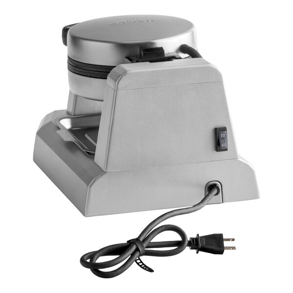 Waring WW185X Non-Stick Single Belgian Waffle Iron / Maker with Automatic Countdown Timer - 120V, 1,200W