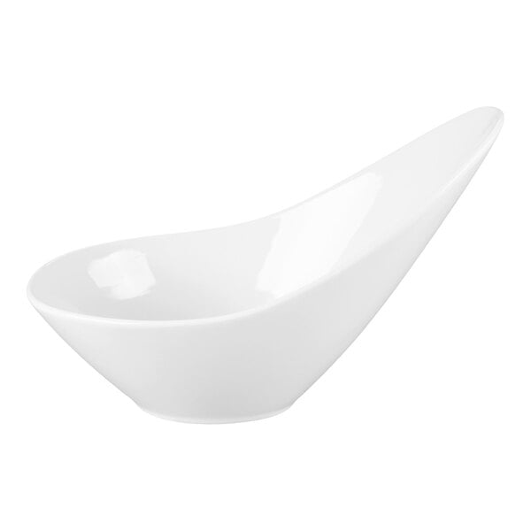 Libbey Chef's Selection II 27 oz. Ultra Bright White Porcelain Riviera Bowl - Sample