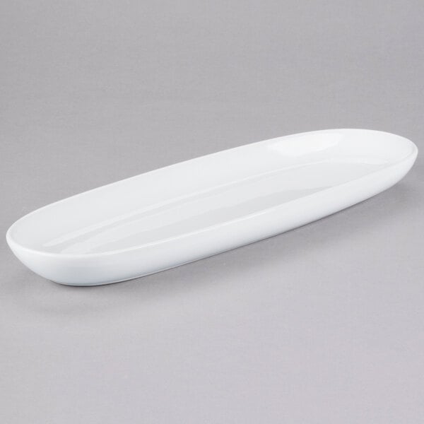 Libbey Chef's Selection II 14" x 4 1/4" Ultra Bright White Porcelain Coupe Tray - Sample