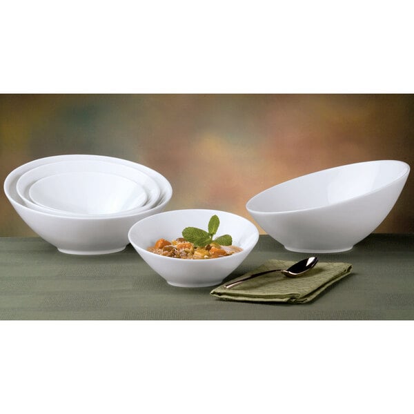 Libbey Chef's Selection II 23 oz. Ultra Bright White Porcelain Belmar Bowl - Sample