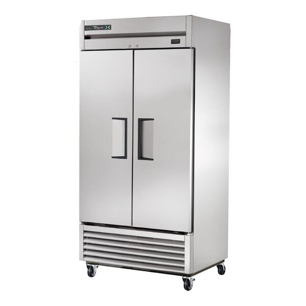 True T-35F-FLX-HC 39 1/2" Low-Temp Bottom Mounted Solid Door Reach-In Convertible Refrigerator / Freezer