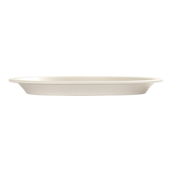 Cal-Mil Isla 16" x 12" Ivory Oval Speckle Wide Rim Melamine Platter - 3/Case
