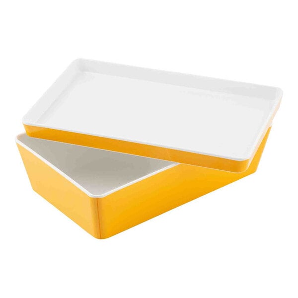 TableCraft Marvista Collection 3 Qt. Rectangular Clementine Melamine Bowl and Lid - 3/Case