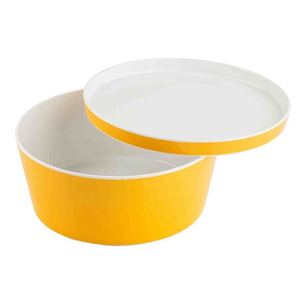 TableCraft Marvista Collection 1 Qt. Round Clementine Melamine Bowl and Lid - 4/Case