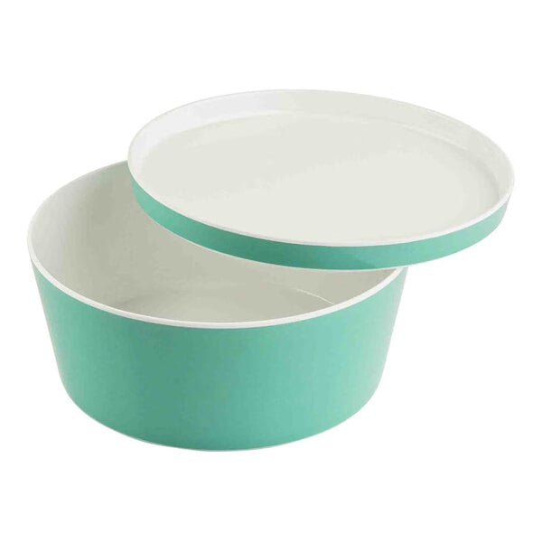 TableCraft Marvista Collection 1 Qt. Round Jade Melamine Bowl and Lid - 4/Case