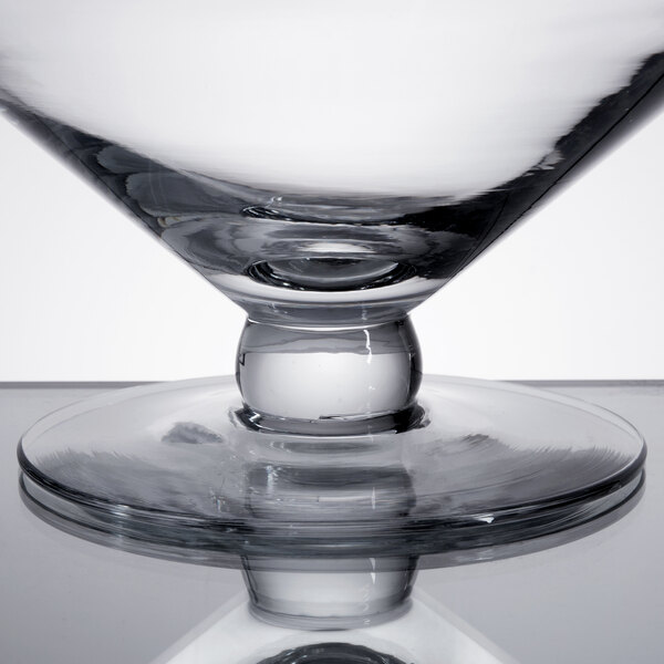 Libbey 1789306 47 oz. Flare Footed Glass Bowl