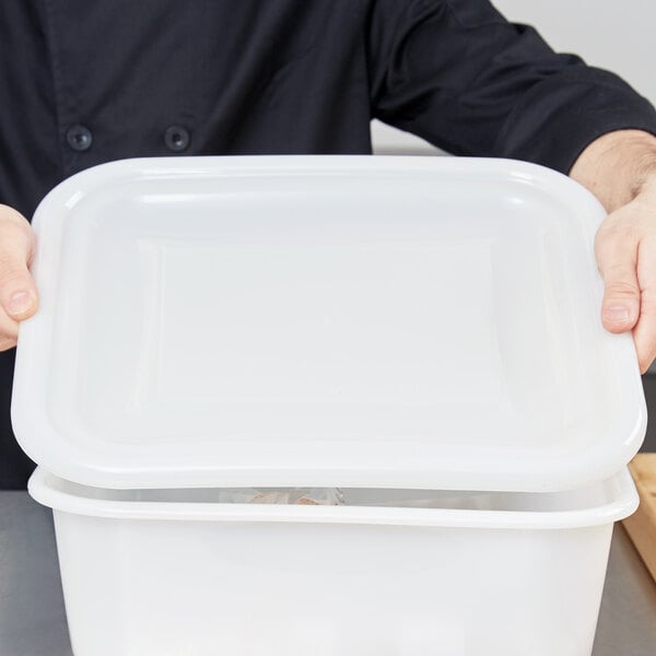 white plastic storage boxes with lids