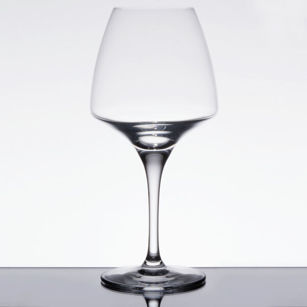 A clear Chef & Sommelier wine glass.