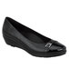 A black SR Max women's pump dress shoe with a shiny toe and buckle.