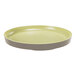 A round green melamine plate that can also be used as a bento box lid.