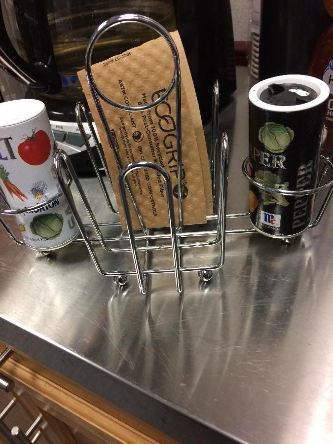 Morton Disposable Salt and Pepper Shaker Set