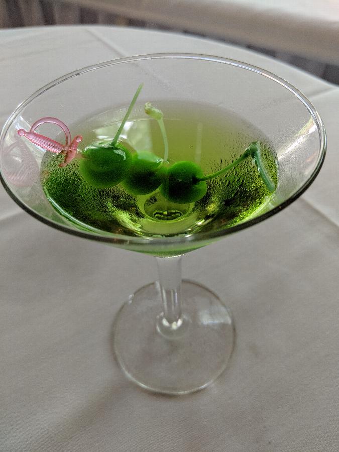 Regal 16 oz. Green Maraschino Cherries with Stems