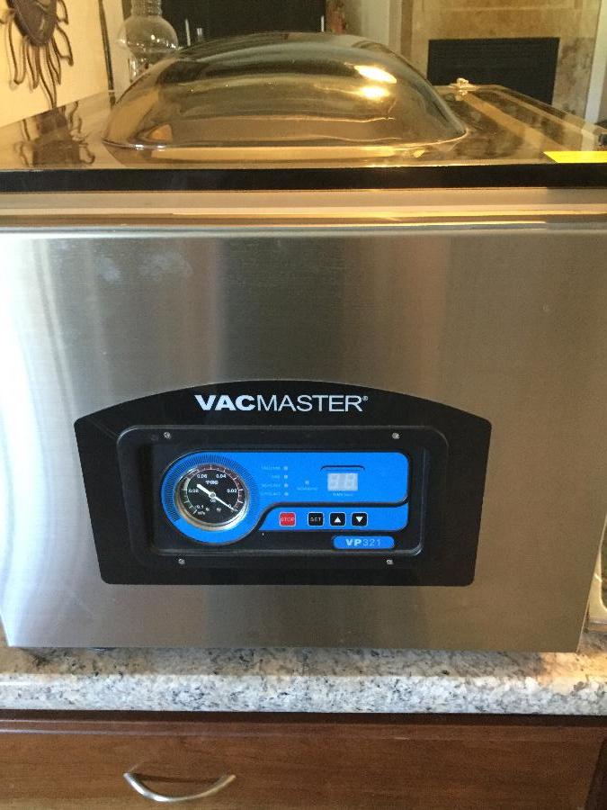 ARY VacMaster VP321 Chamber Vacuum Packaging Machine with Two 17