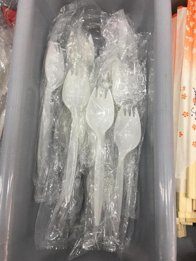Choice Individually Wrapped Medium Weight White Plastic Spork 1000/Case