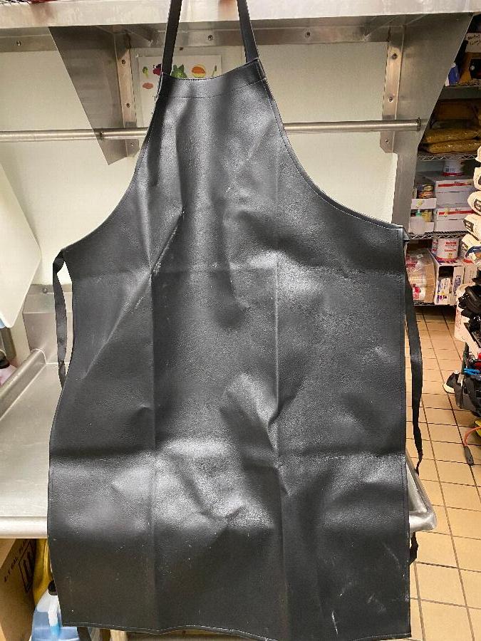 Choice Black 38 Mil Vinyl Dishwasher Apron 40"L x 25"W