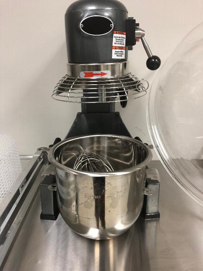 10 Quart Mixer Avantco 10 Qt. Commercial Stand Mixer (Gear