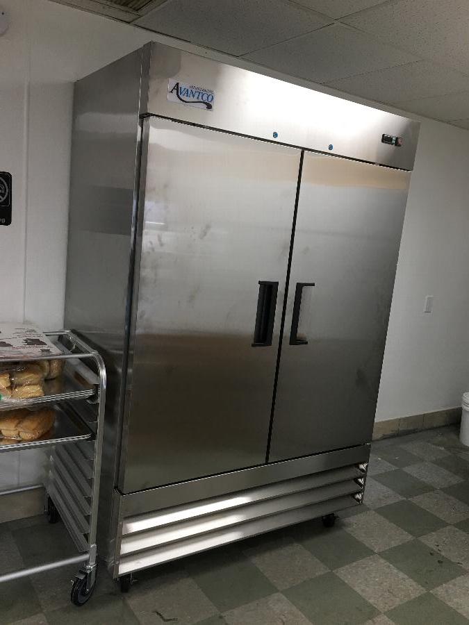Avantco ReachIn Freezer 54" staurantStore