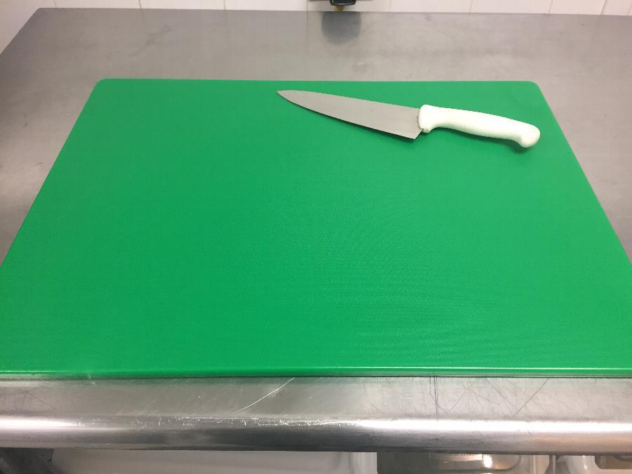 24" x 18" x 1/2" Green Polyethylene Cutting Board