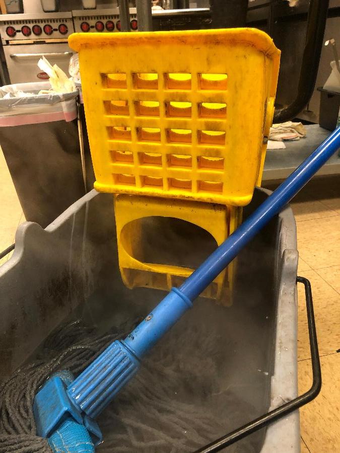 Lavex Yellow Replacement Mop Bucket Side Press Wringer for 35 Qt