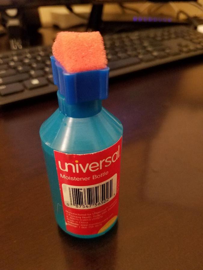 Universal UNV56502 2 oz. Squeeze Bottle Envelope Moistener