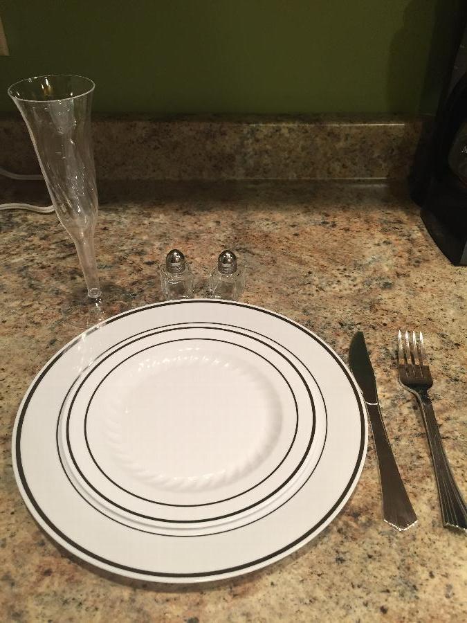 High Quality Disposal China for Reception 3