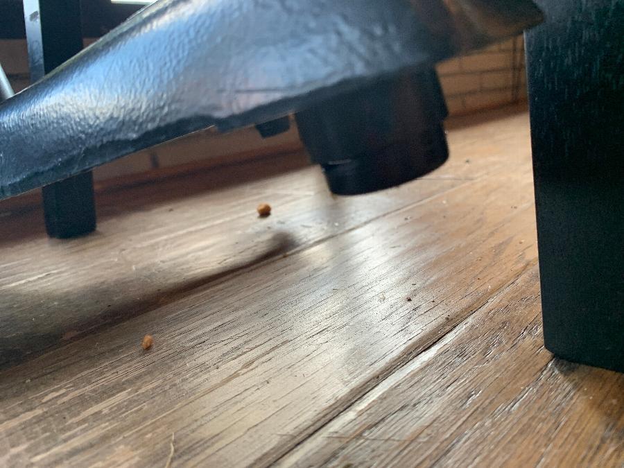 Lancaster Table & Seating 1/4" Self Adjusting Leveling Table Foot 4/Pack