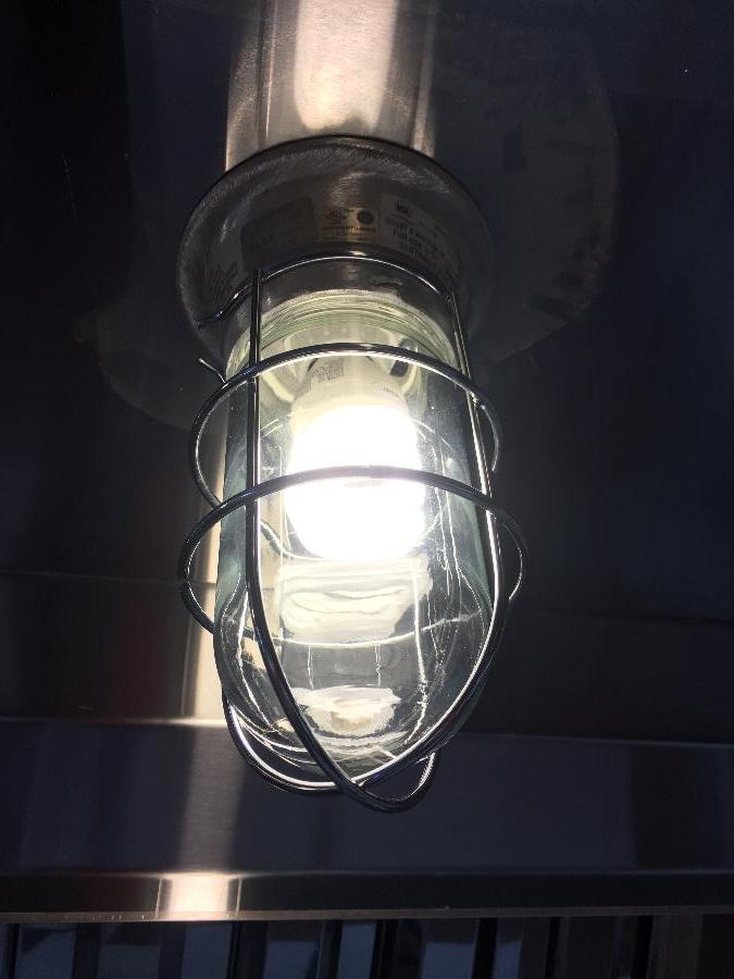 FMP 2531232 Wire Light Bulb Guard for Hood Globe