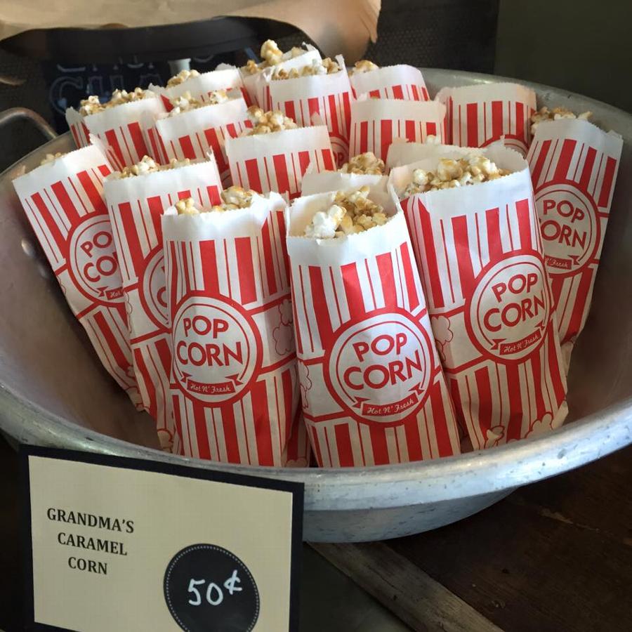 Popcorn Bag Carnival King 3" x 1 1/2" x 7" .6 oz. Small Popcorn Bags