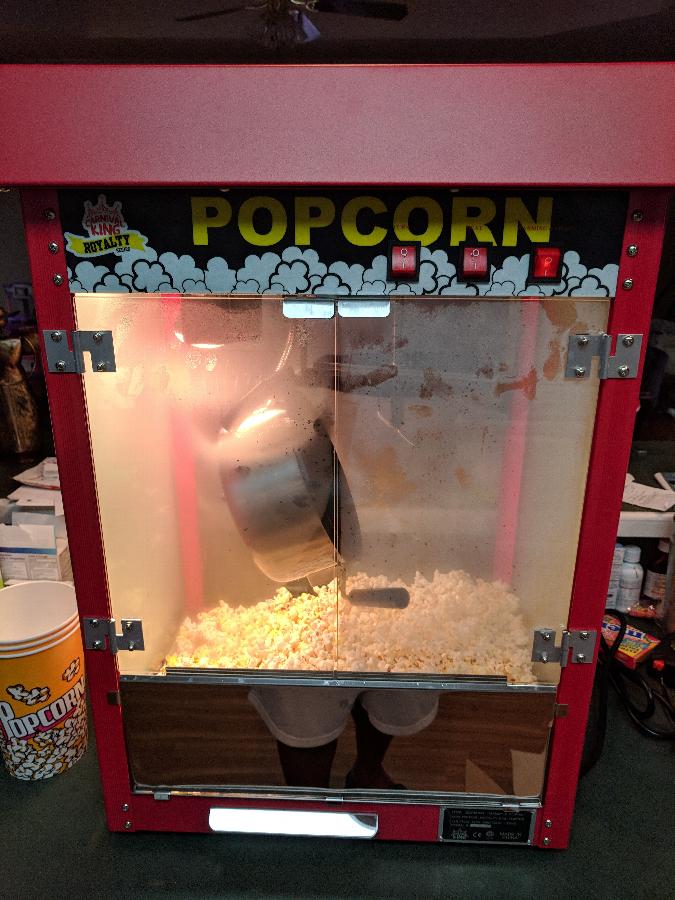 Carnival King PM30R Royalty Series 8 oz. Red Commercial Popcorn Machine ...