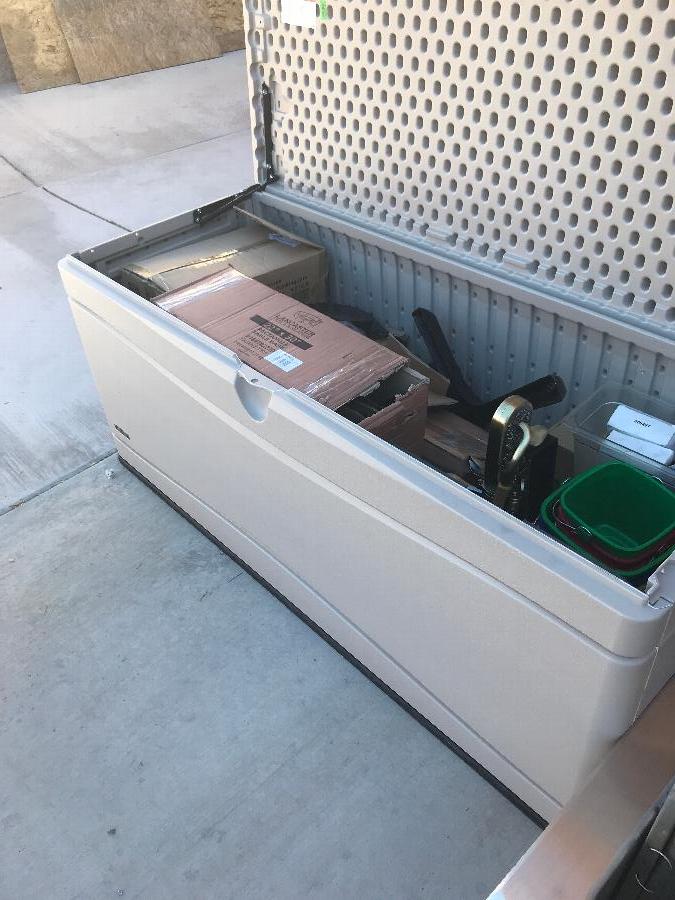 Lifetime 60040 Desert Sand 130 Gallon Outdoor Storage Box