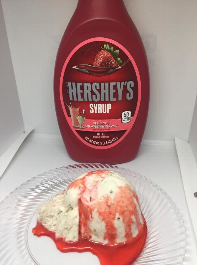 HERSHEY'S Strawberry Syrup 22 oz. WebstaurantStore